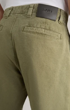 Baumwoll-Chino Len in Oliv