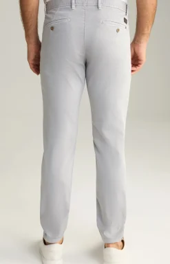 Chino Matthew in Grau