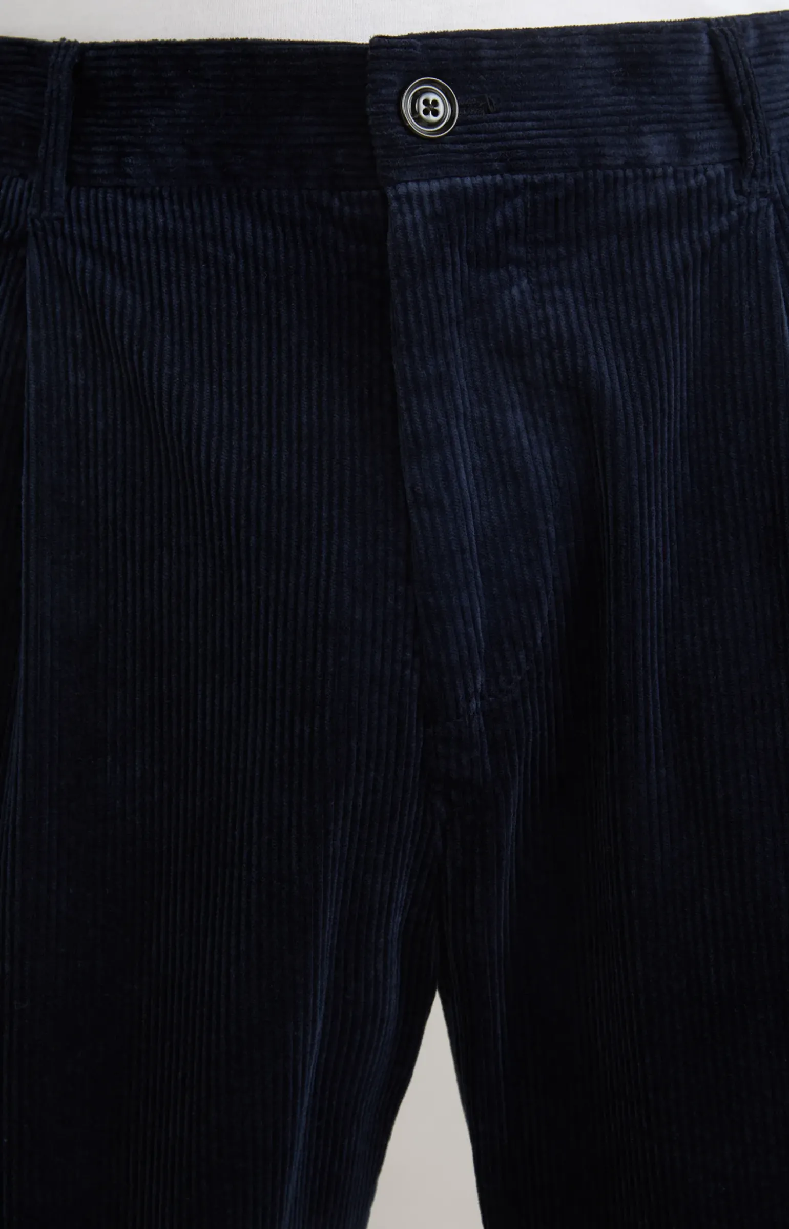 Cordhose Lester in Dunkelblau