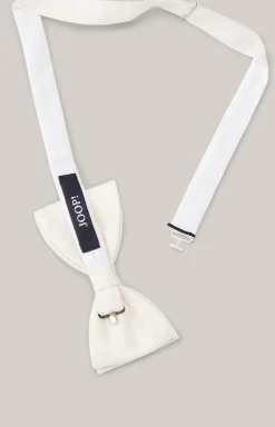 Cornflower-Fliege in Champagner