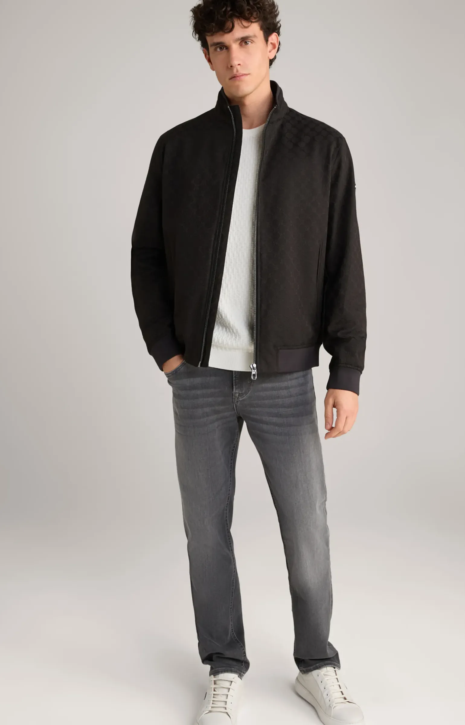 Cornflower-Jacke Escor in Schwarz gemustert