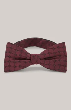 Cornflower-Seidenfliege in Dunkelrot