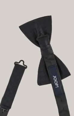 Cornflower-Seidenfliege in Schwarz