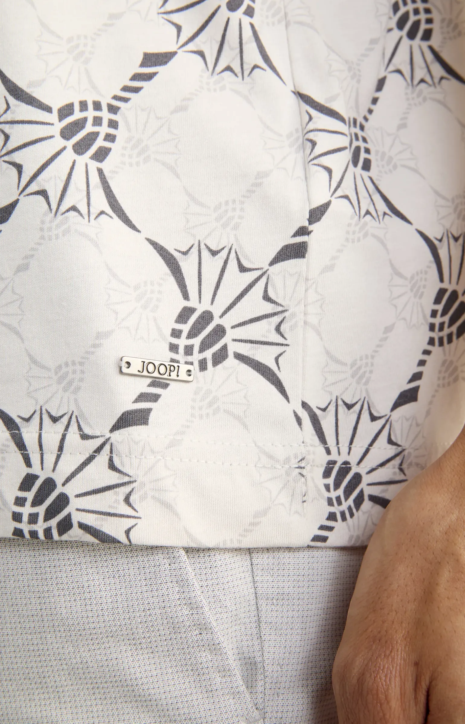 Cornflower-T-Shirt Bartek in Hellbeige