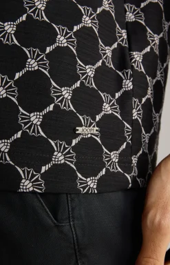 Cornflower-T-Shirt Tyron in Schwarz gemustert