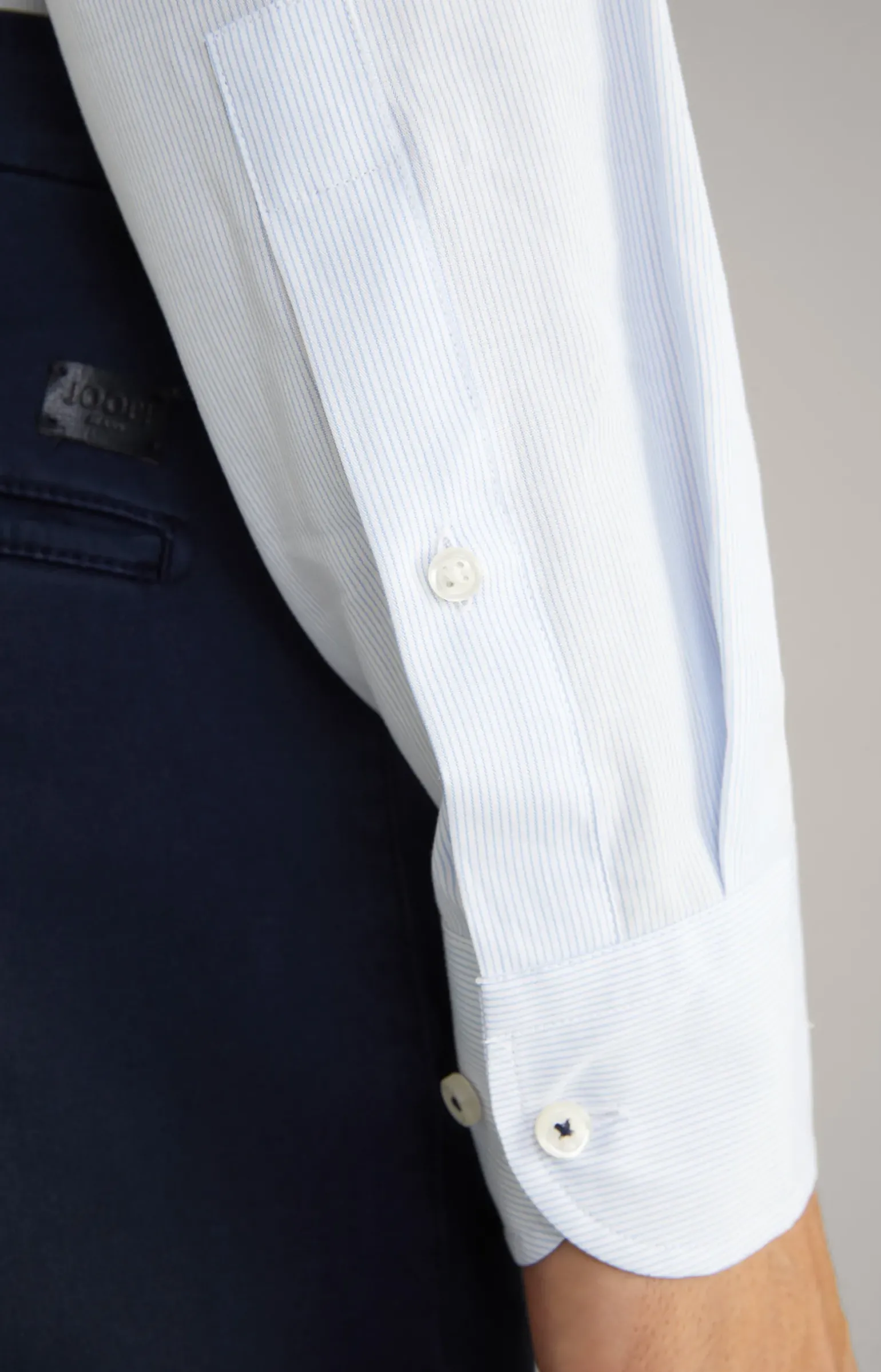 Hemd Mika in Hellblau gestreift