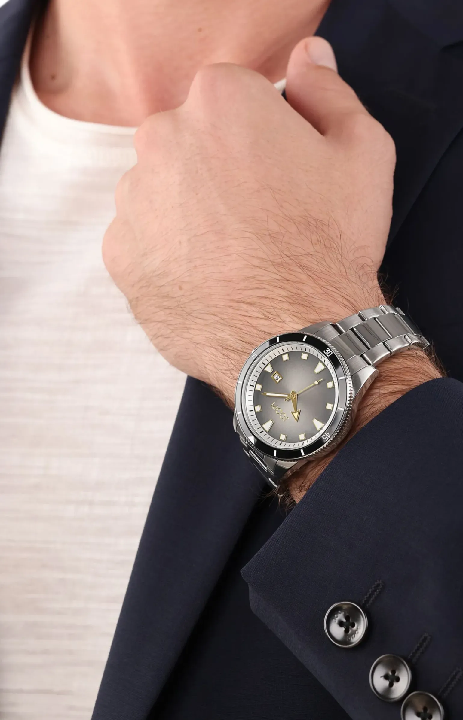 Herren-Armbanduhr in Silber/Anthrazit