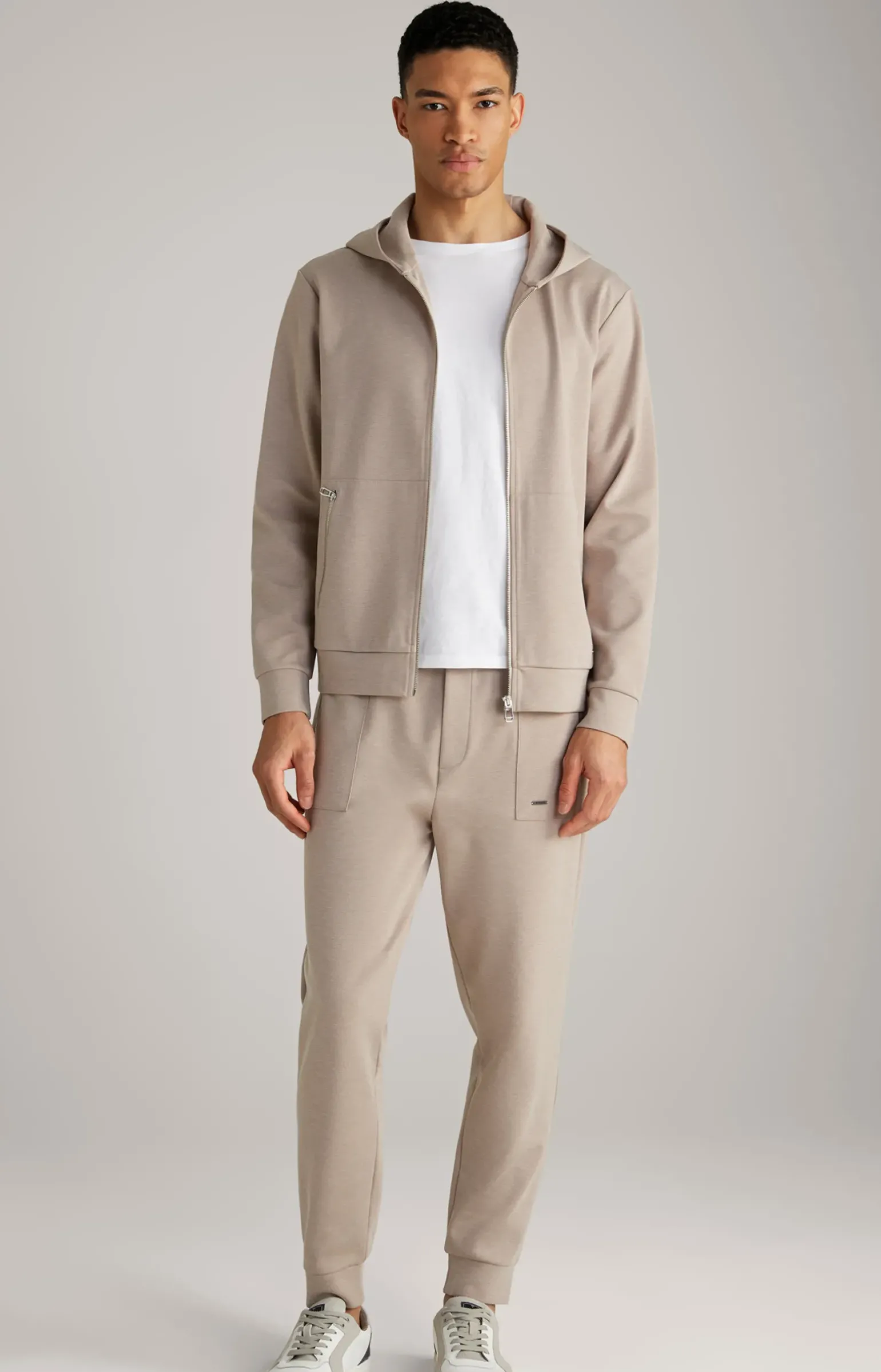 Hoodie-Sweatjacke Tiberio in Hellbraun