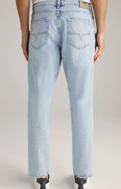 Jeans in Hellblau