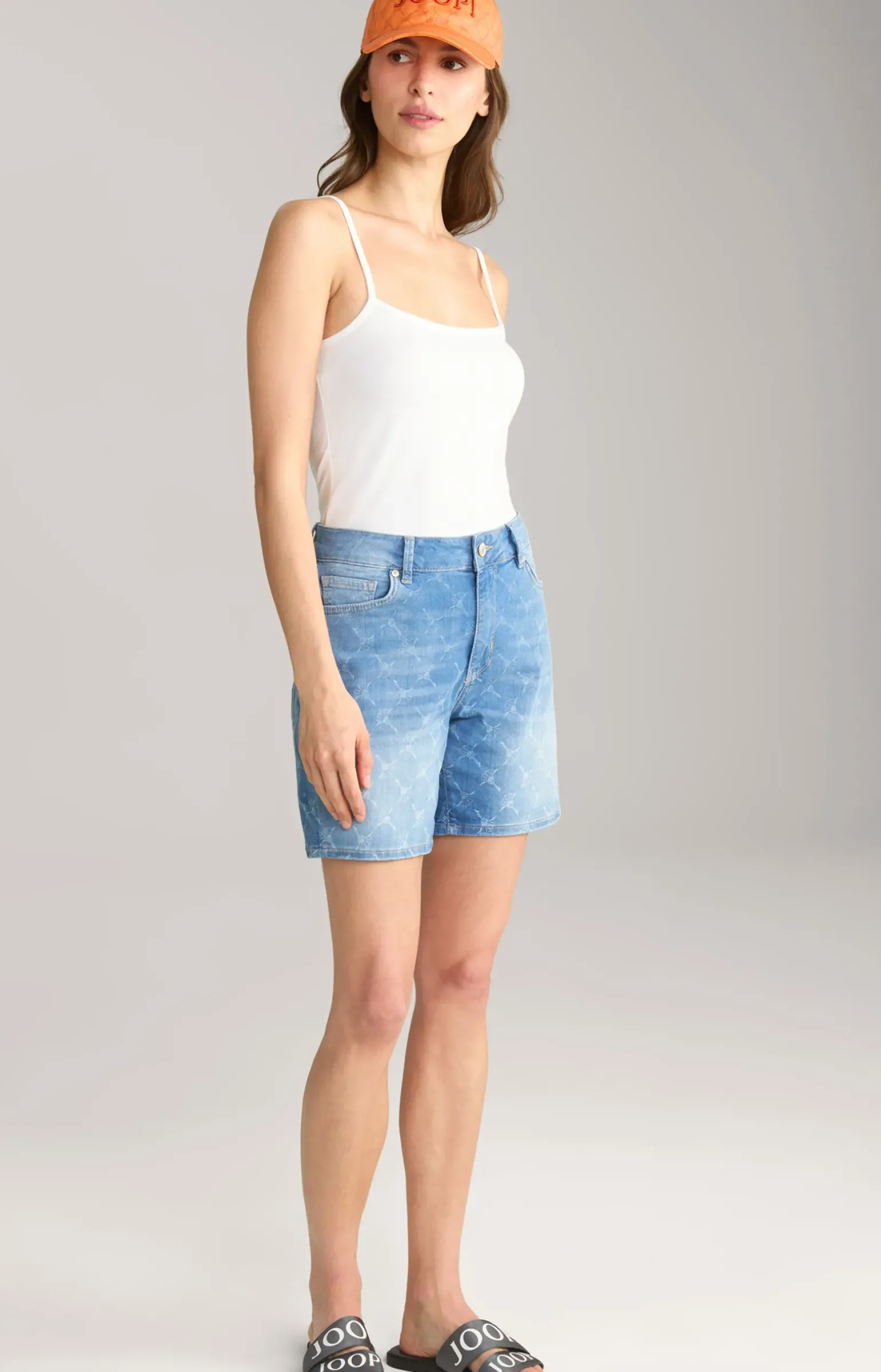 Jeans-Shorts in Blue Washed