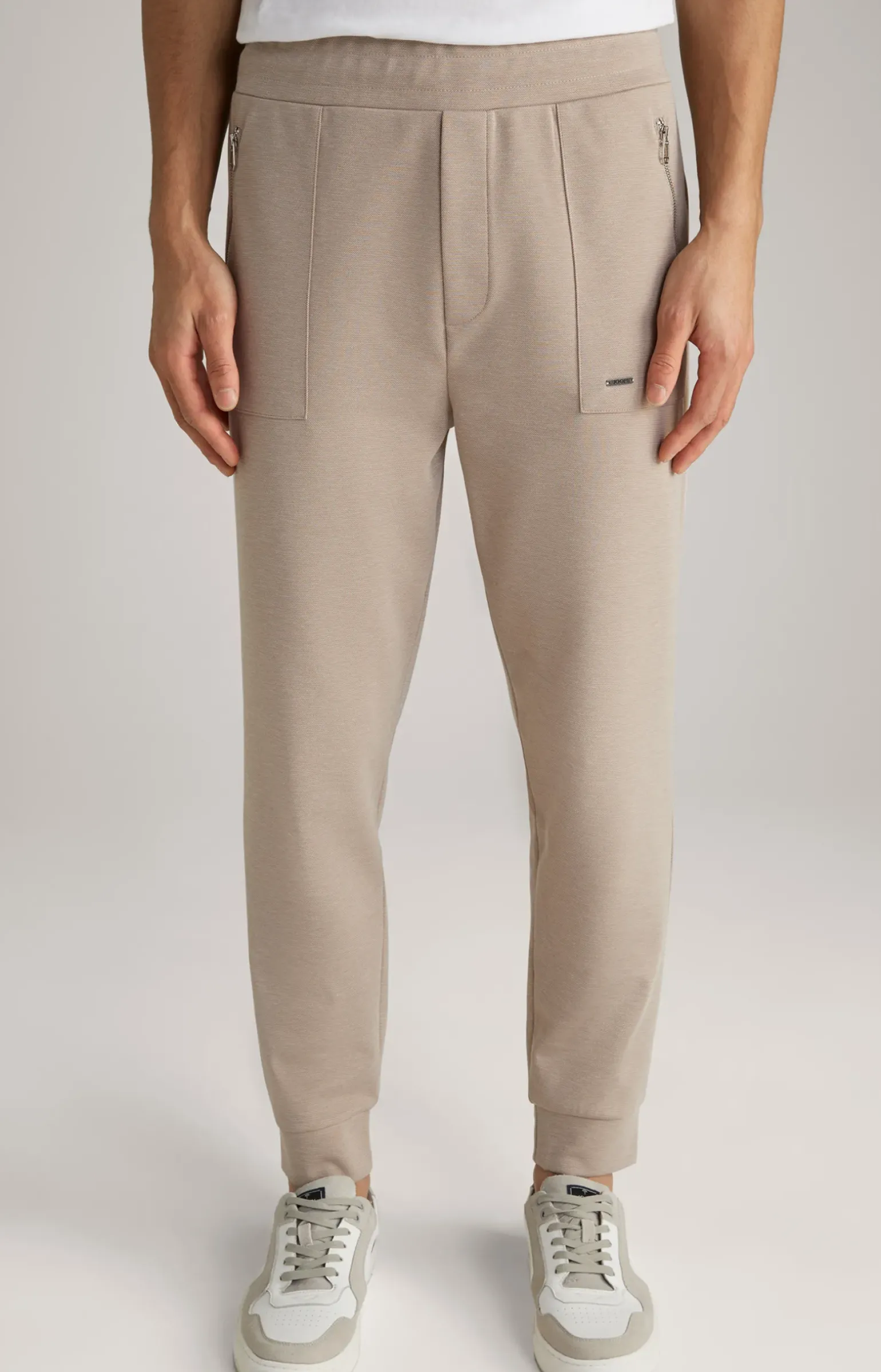 Joggpants Tiano in Hellbraun