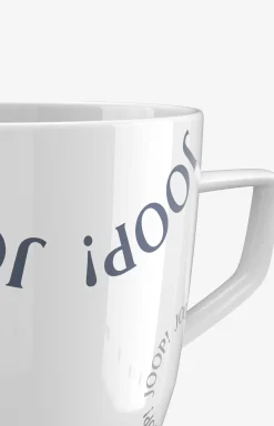 JOOP! COLLECTOR'S MUG FASHION EDITION FALL/ WINTER 2021/22 in Weiß/Blau/Grau