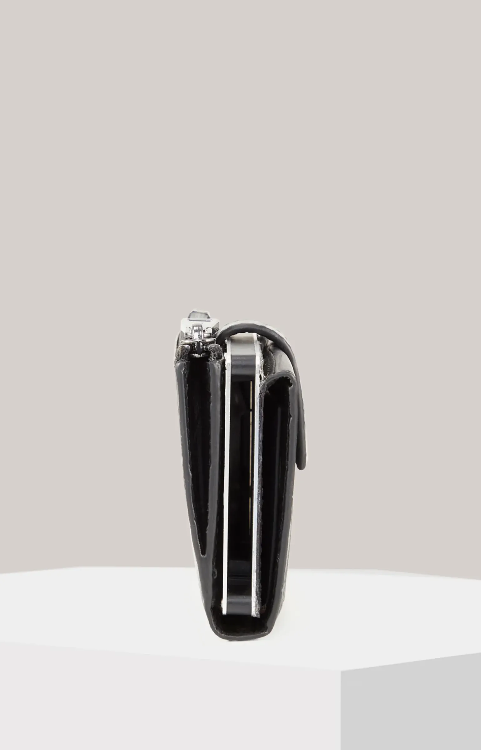 Karten-Etui Fano C-Four E-Cage in Schwarz