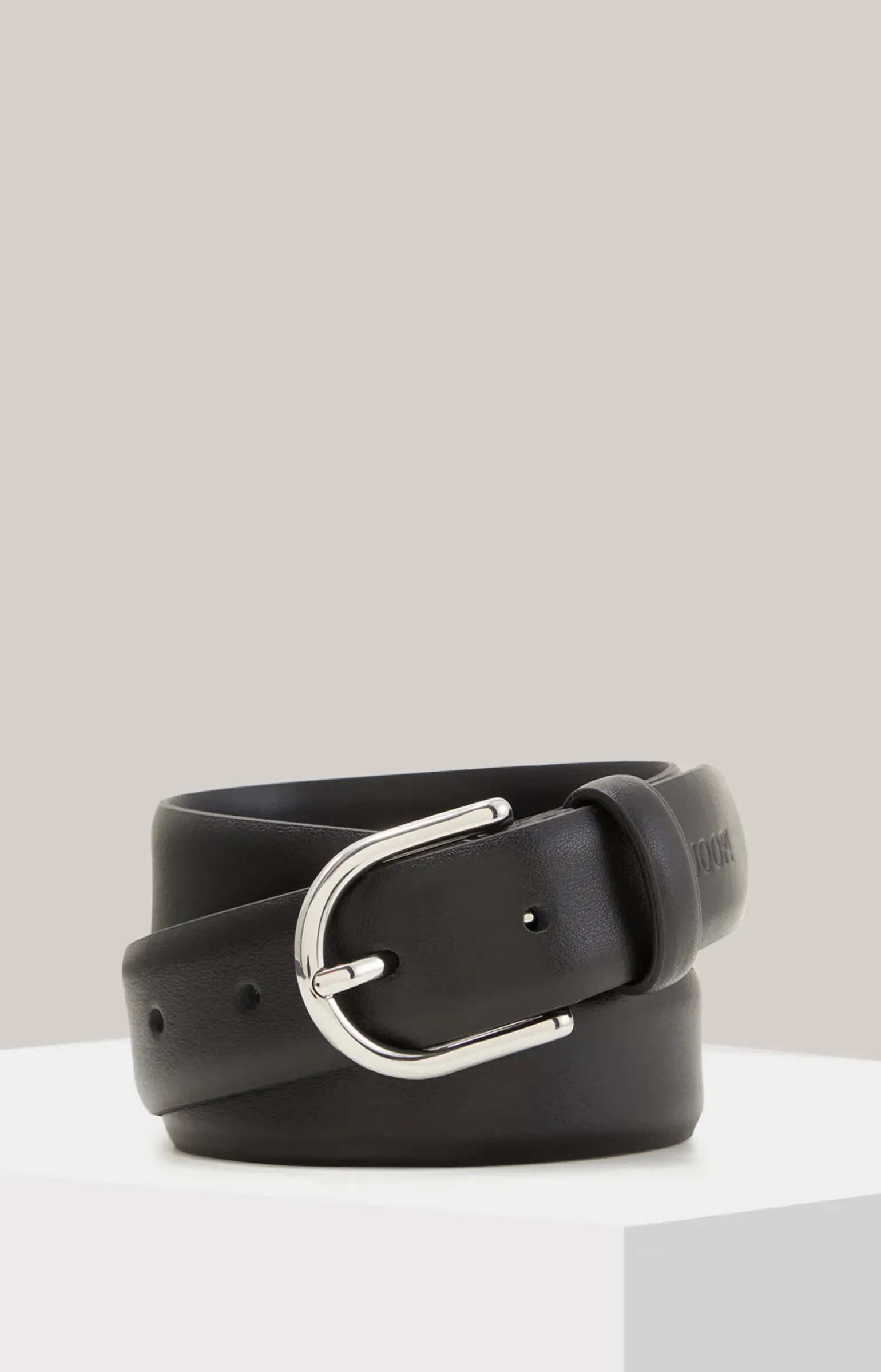 Ledergürtel in Schwarz/Silber