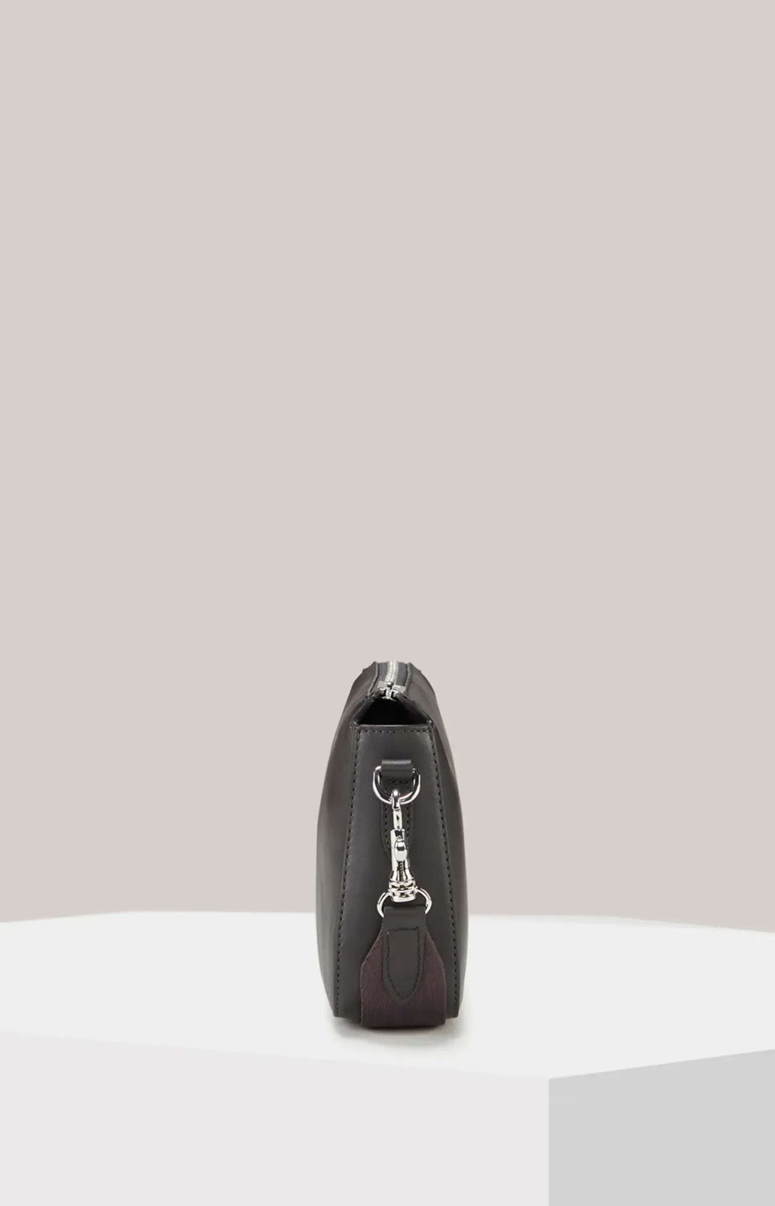 Leder-Schultertasche Sofisticato Jasmina in Grau