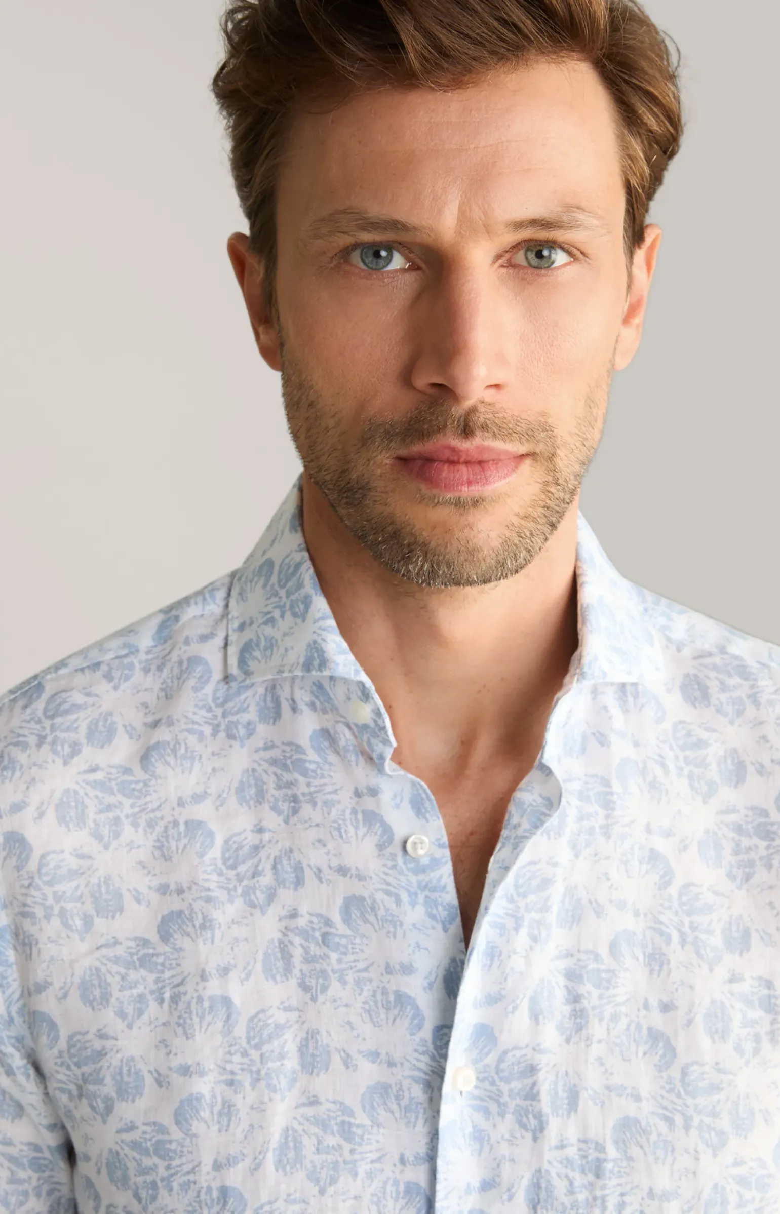 Leinen-Hemd Pai in Hellblau/Weiß gemustert