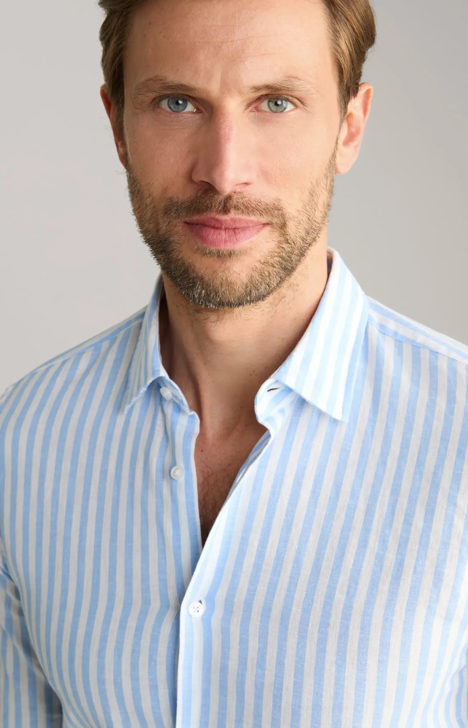 Leinenmix-Hemd Pit in Hellblau/Weiß gestreift