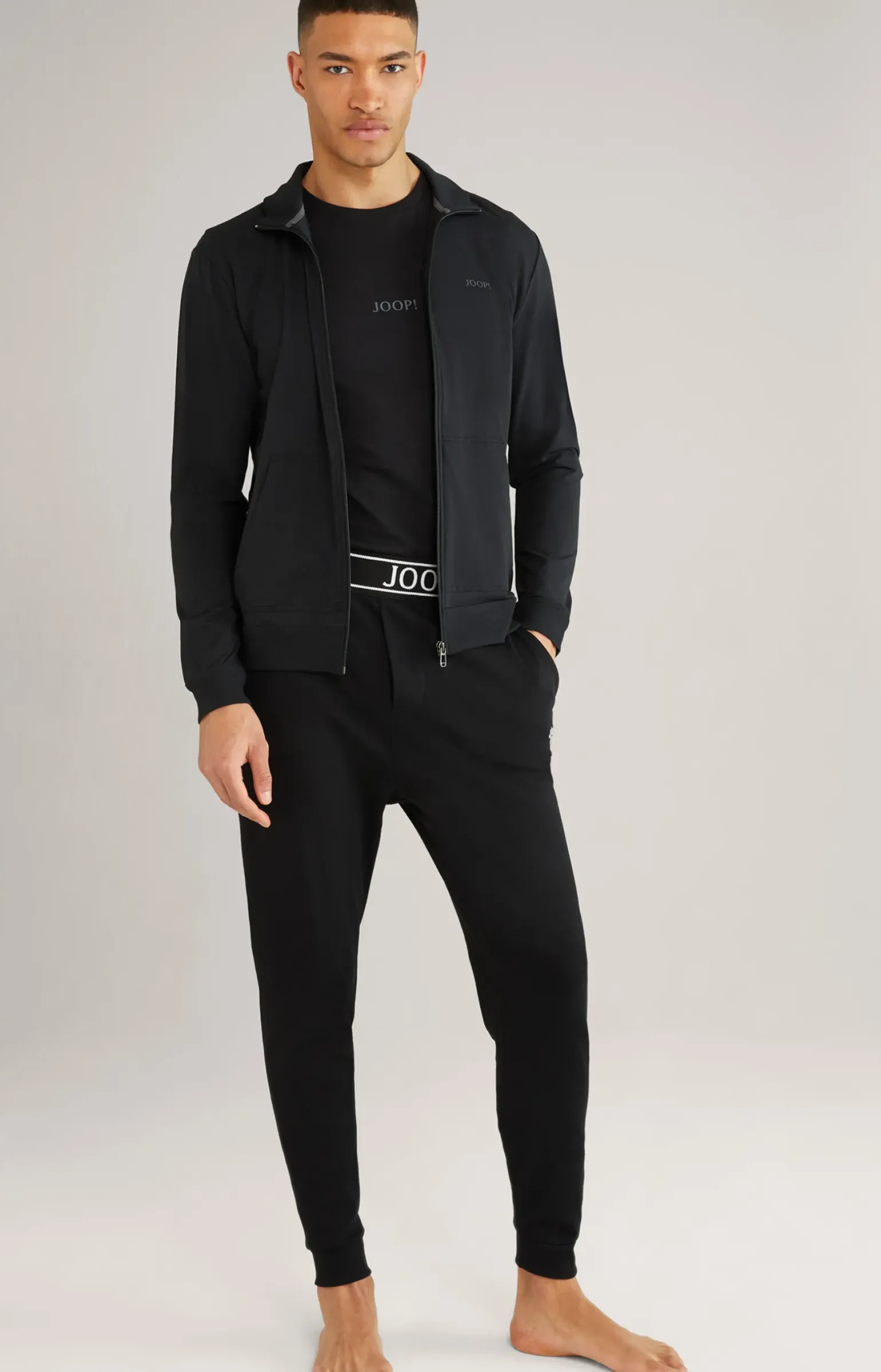Loungewear Sweatjacke in Schwarz