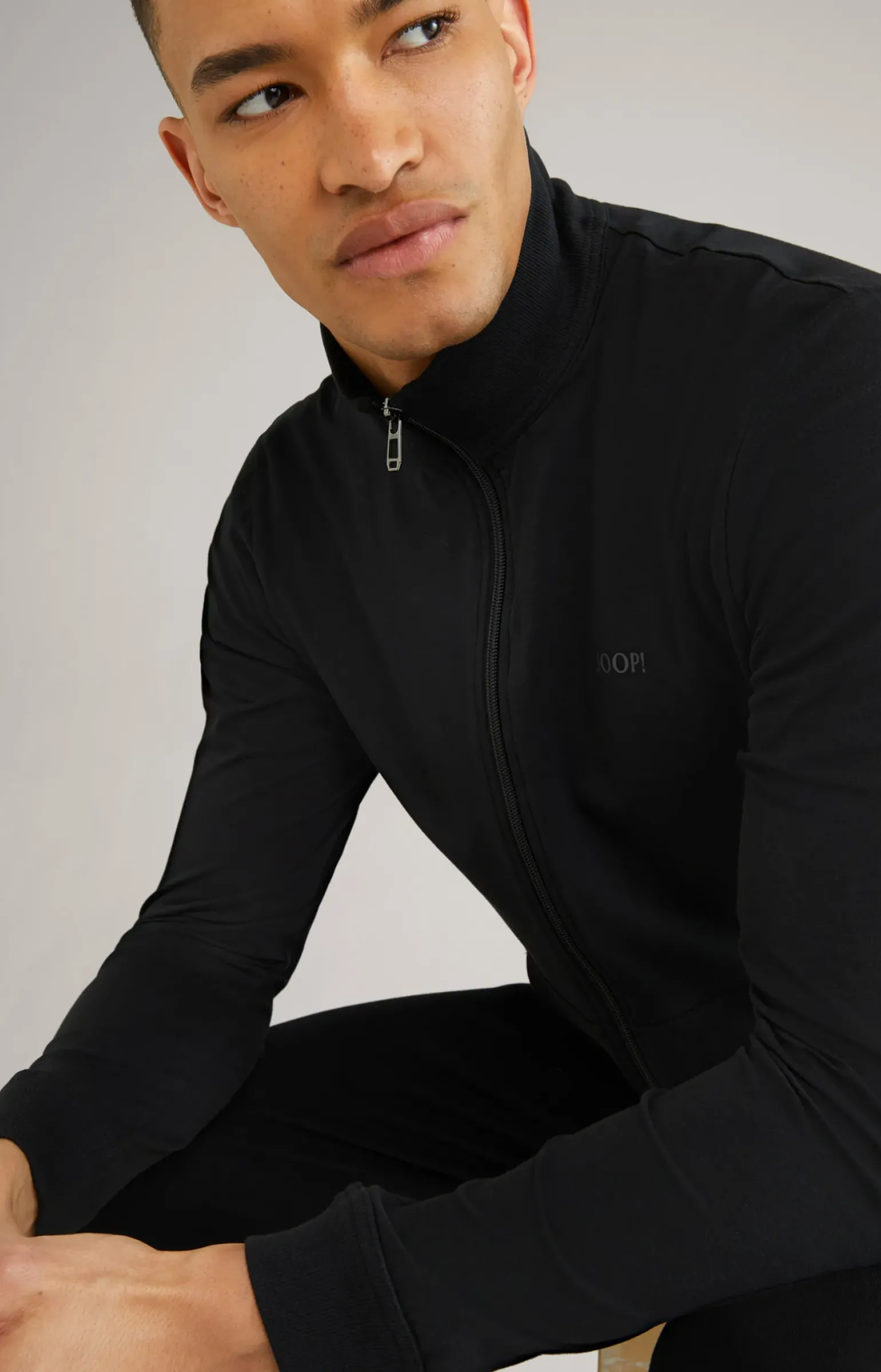 Loungewear Sweatjacke in Schwarz