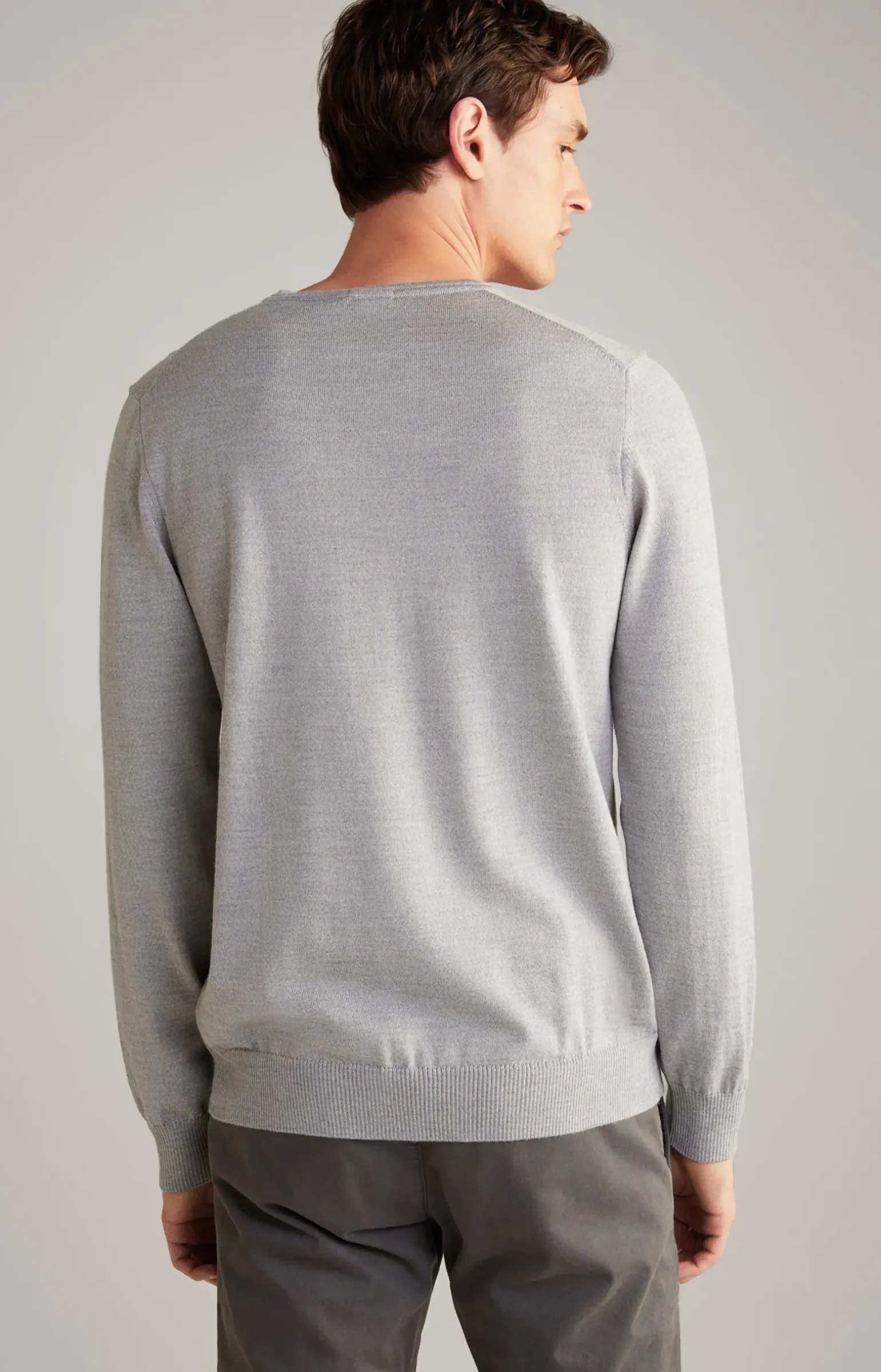Merinowoll-Pullover Damien in Silbergrau