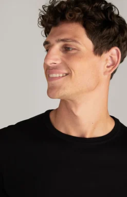 Merinowoll-Pullover Denny in Schwarz