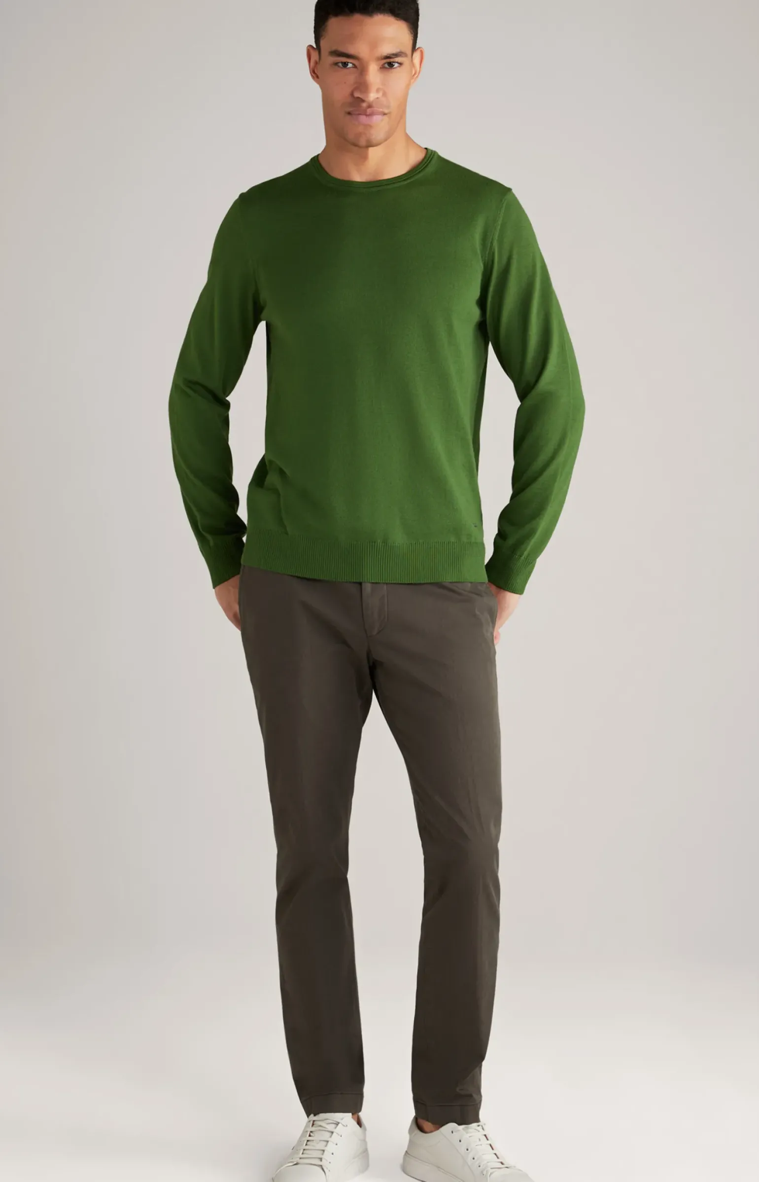 Merinowoll-Pullover Denny in Waldgrün