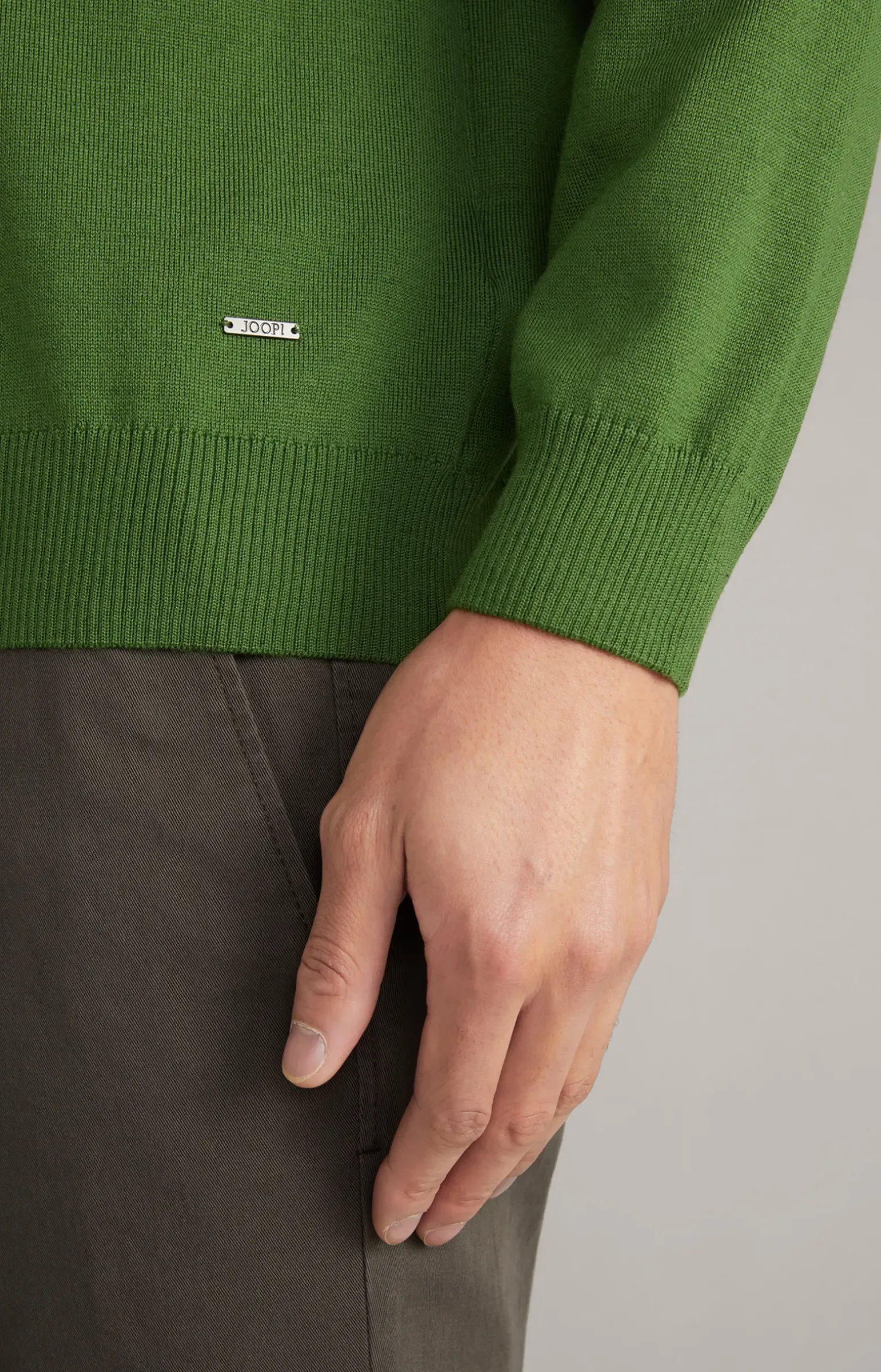 Merinowoll-Pullover Denny in Waldgrün