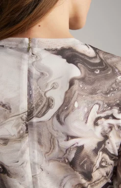 Mesh-Kleid in Offwhite/Schwarz