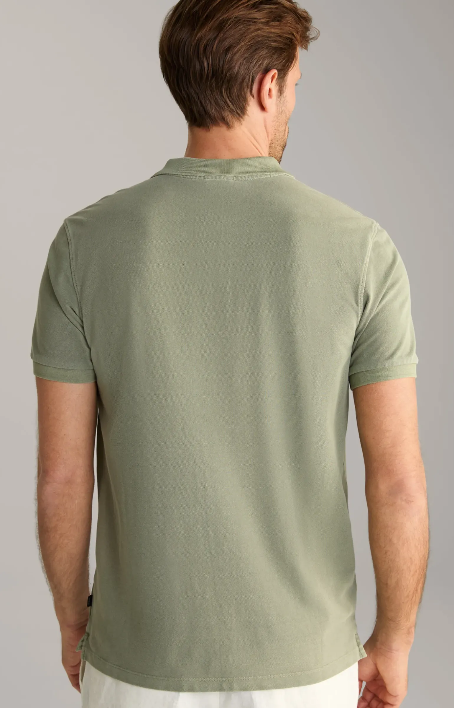 Poloshirt Ambrosio in Oliv