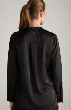 Satin-Bluse in Schwarz