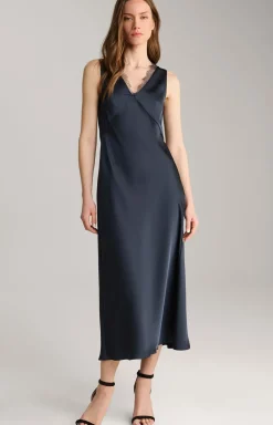 Satinkleid in Navy