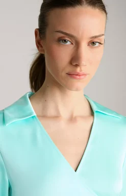 Satinkleid in Türkis