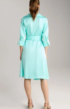 Satinkleid in Türkis