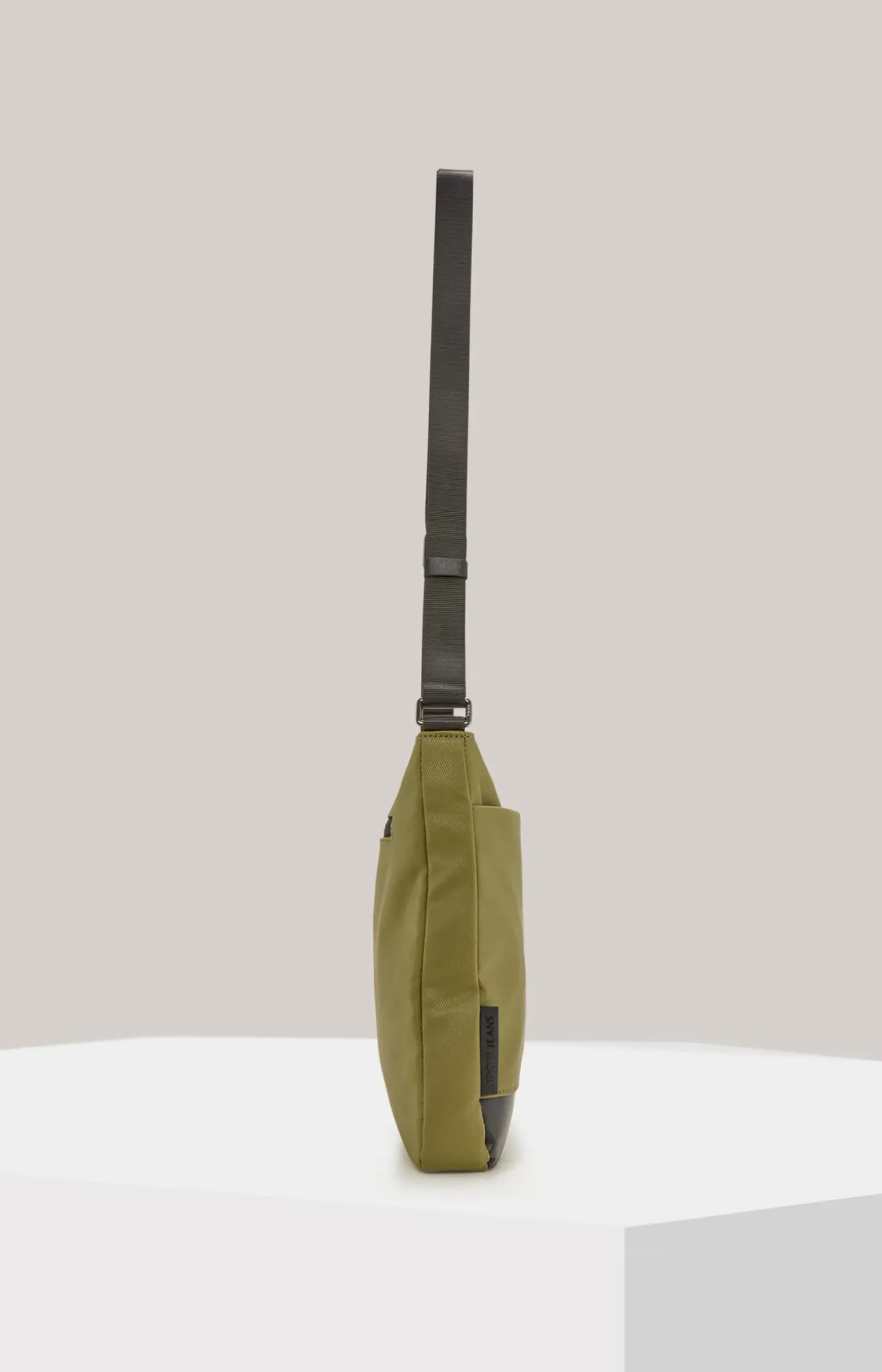 Schultertasche Marcena Milian in Grün/Schwarz