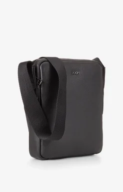 Schultertasche Remus in Schwarz