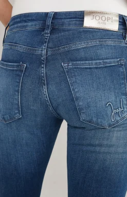 Skinny-Jeans Sue in Dark Blue Washed