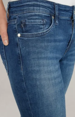 Skinny-Jeans Sue in Dark Blue Washed