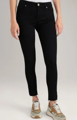 Skinny-Jeans Sue in Schwarz