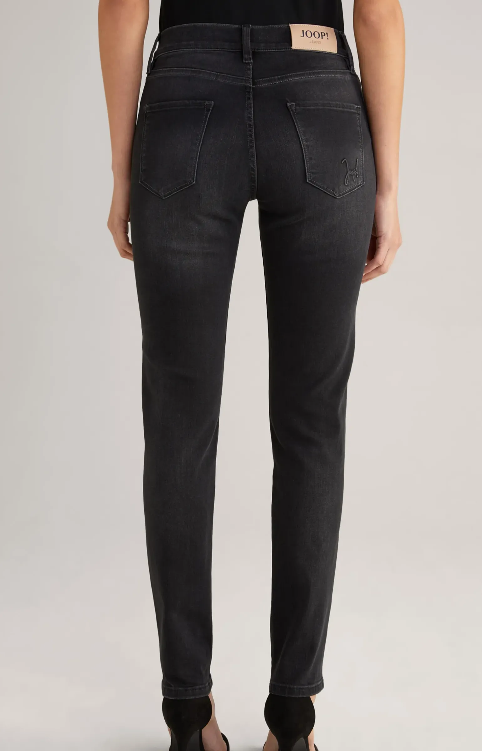 Slim-Jeans Sol in Dark Grey Washed