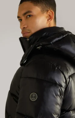 Steppjacke Ambro mit Kapuze in Schwarz