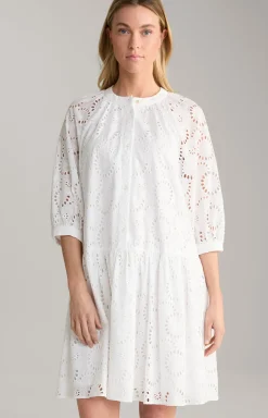 Stick-Kleid in Weiß