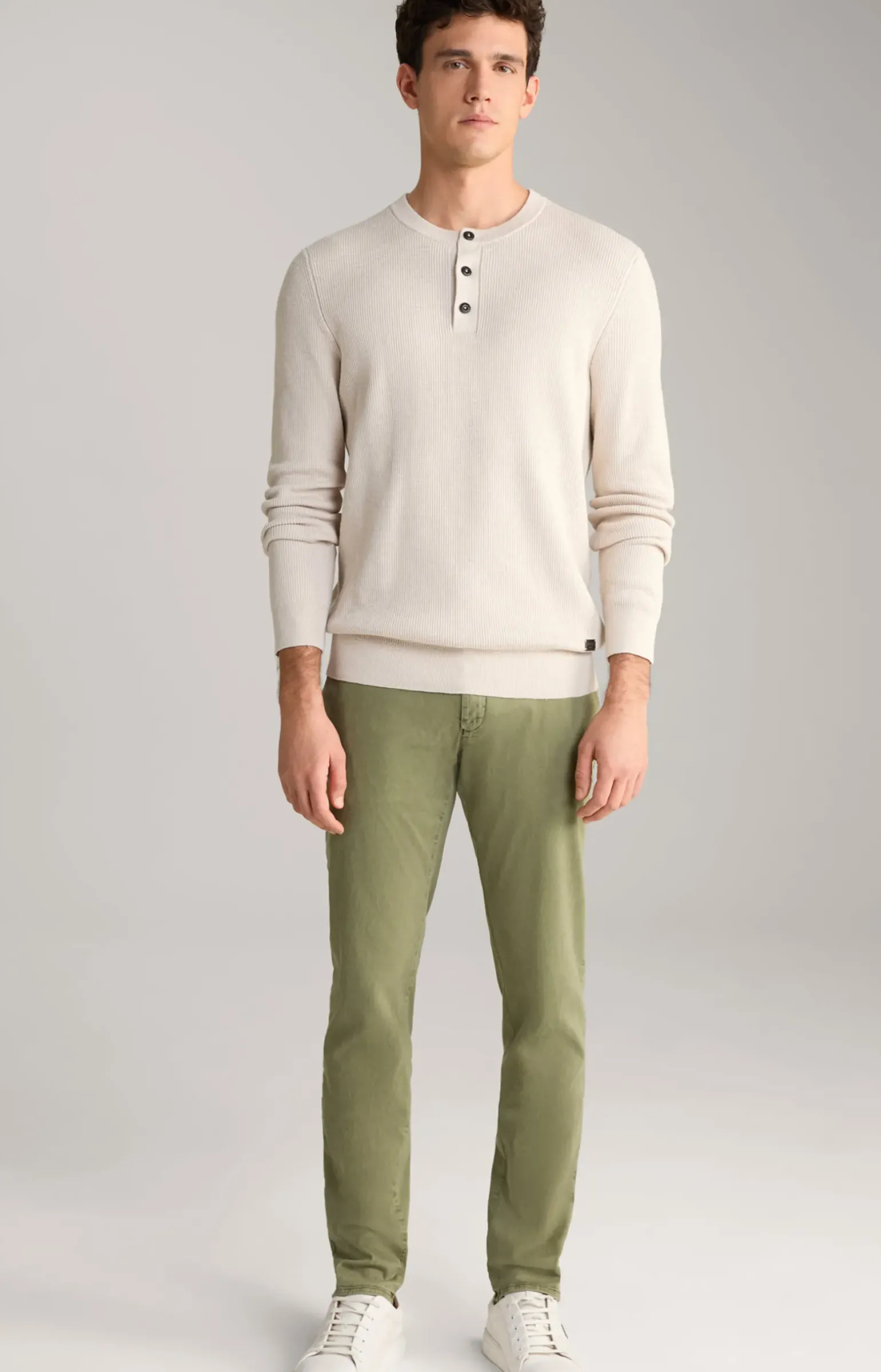 Strickpullover Henley in Hellbeige