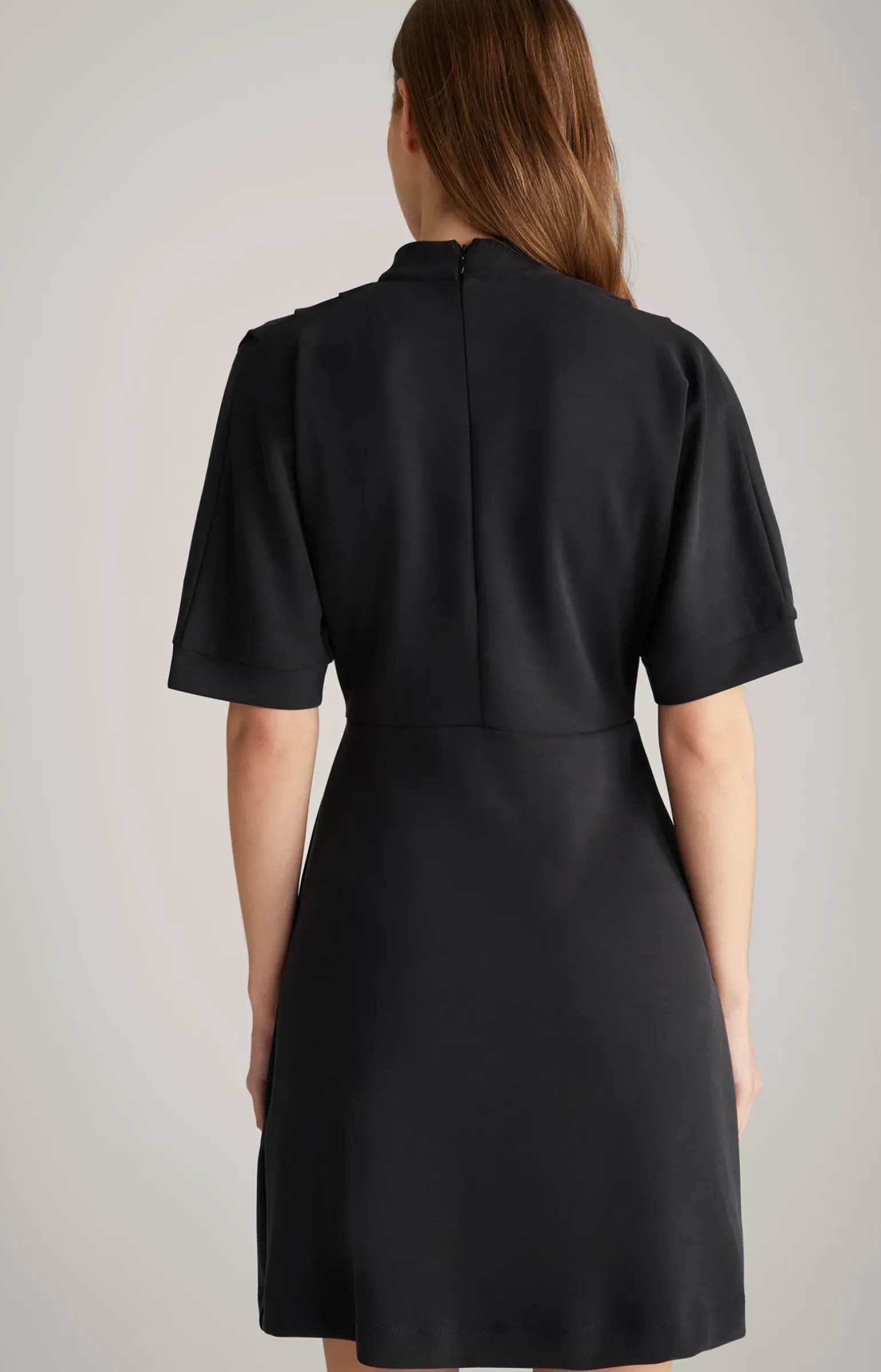 Sweat-Kleid in Schwarz