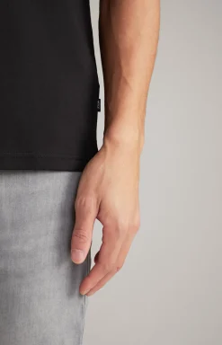 T-Shirt Alex in Schwarz