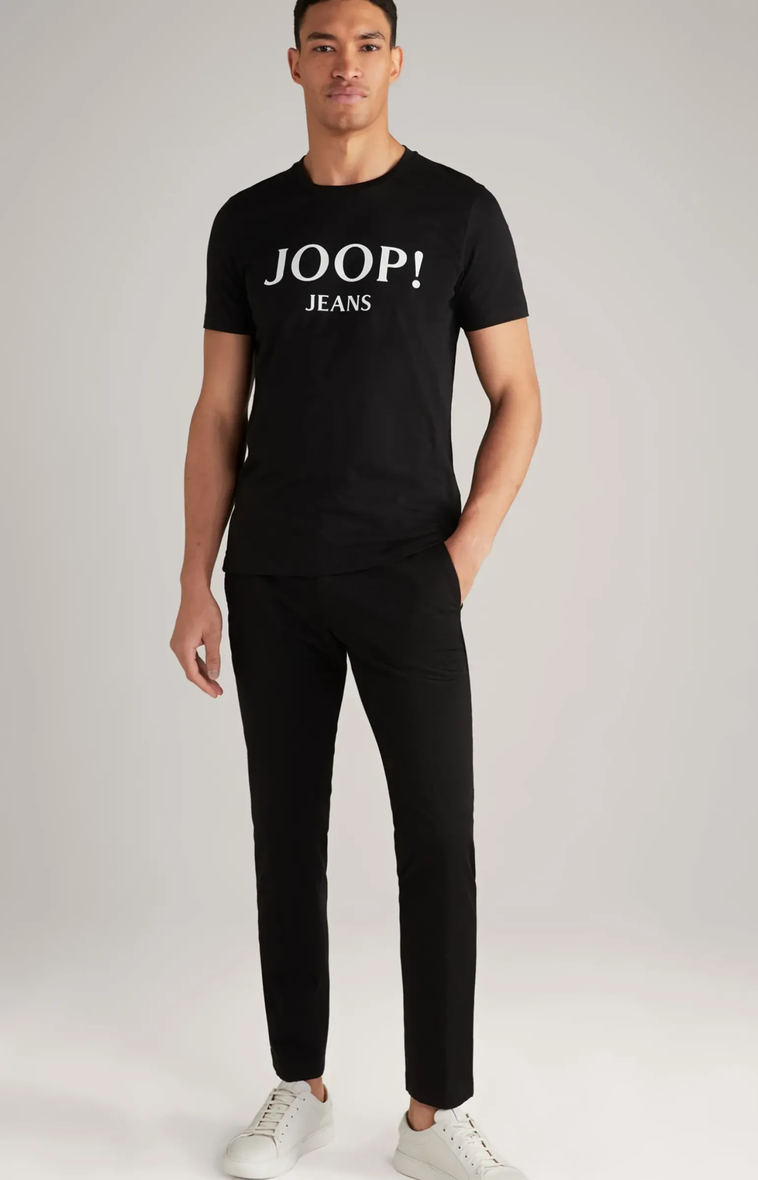 T-Shirt Alex in Schwarz