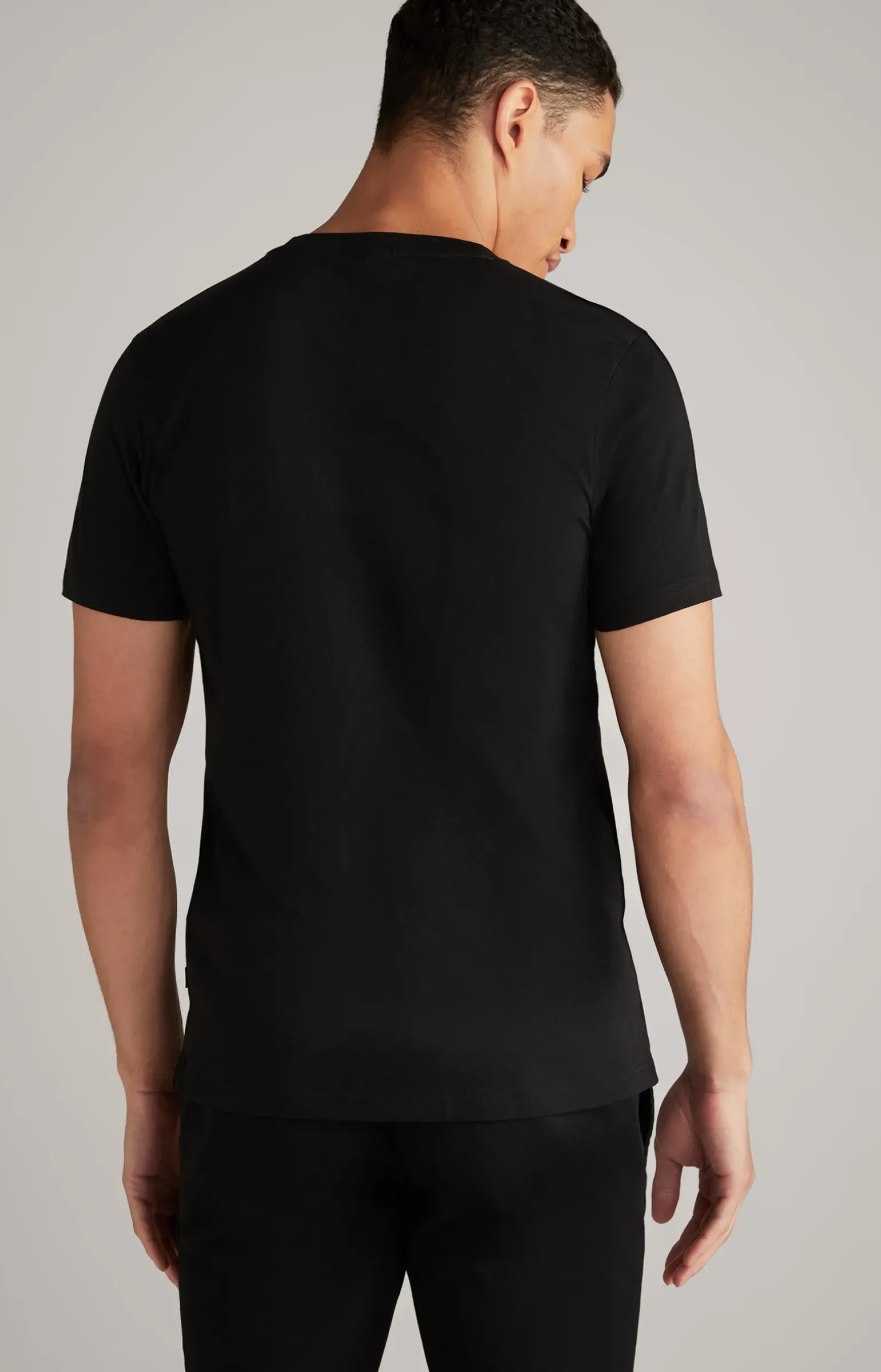 T-Shirt Alex in Schwarz