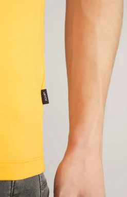 T-Shirt Alphis in Gelb
