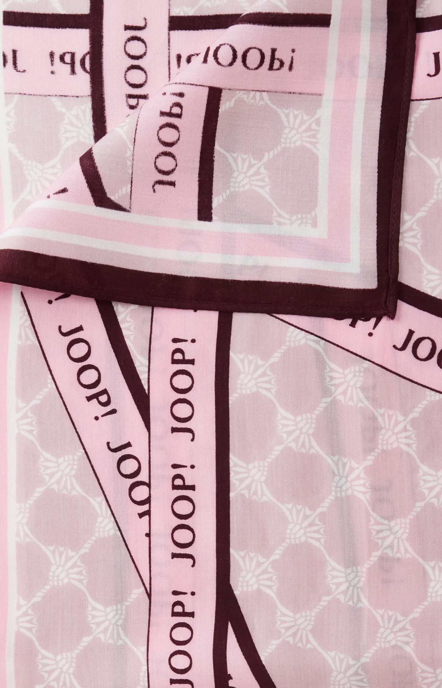 Tuch in Rosa gemustert