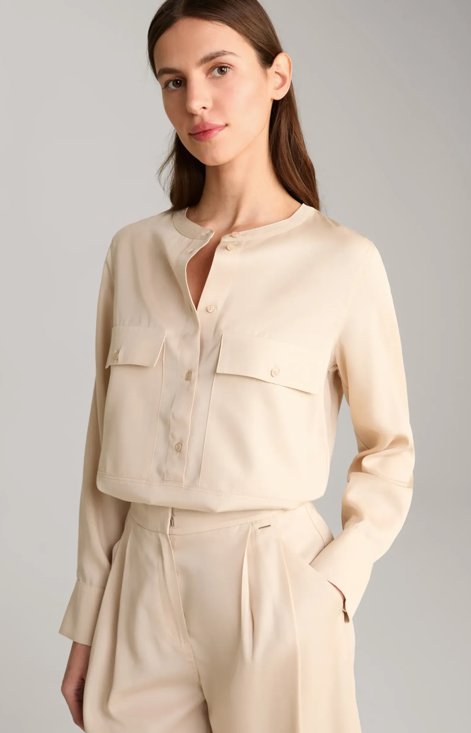 Twill-Bluse in Beige