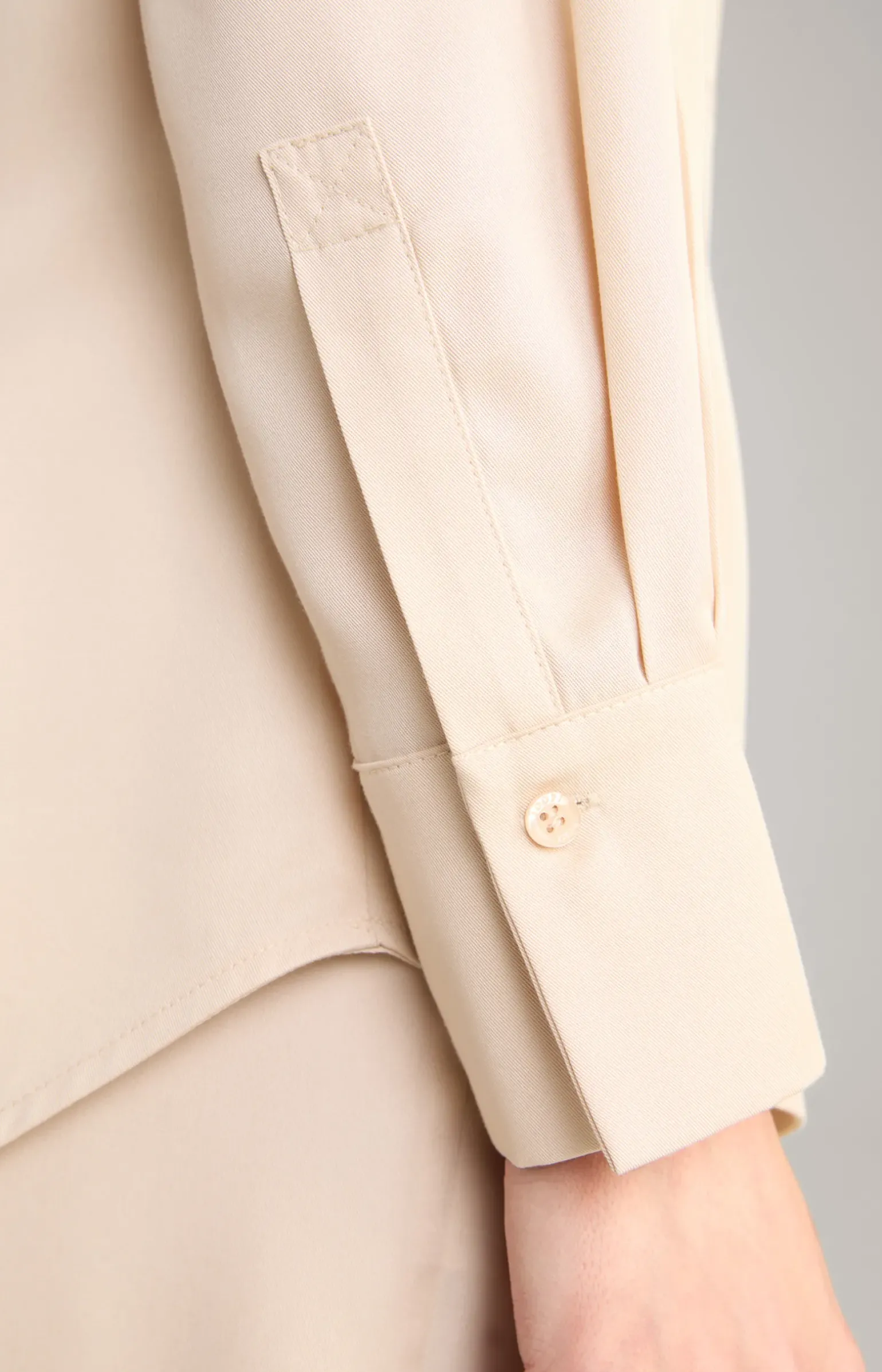 Twill-Bluse in Beige